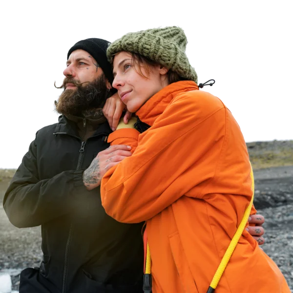 Turistas disfrutando de Islandia